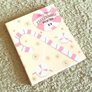 Too Faced Holiday Palette